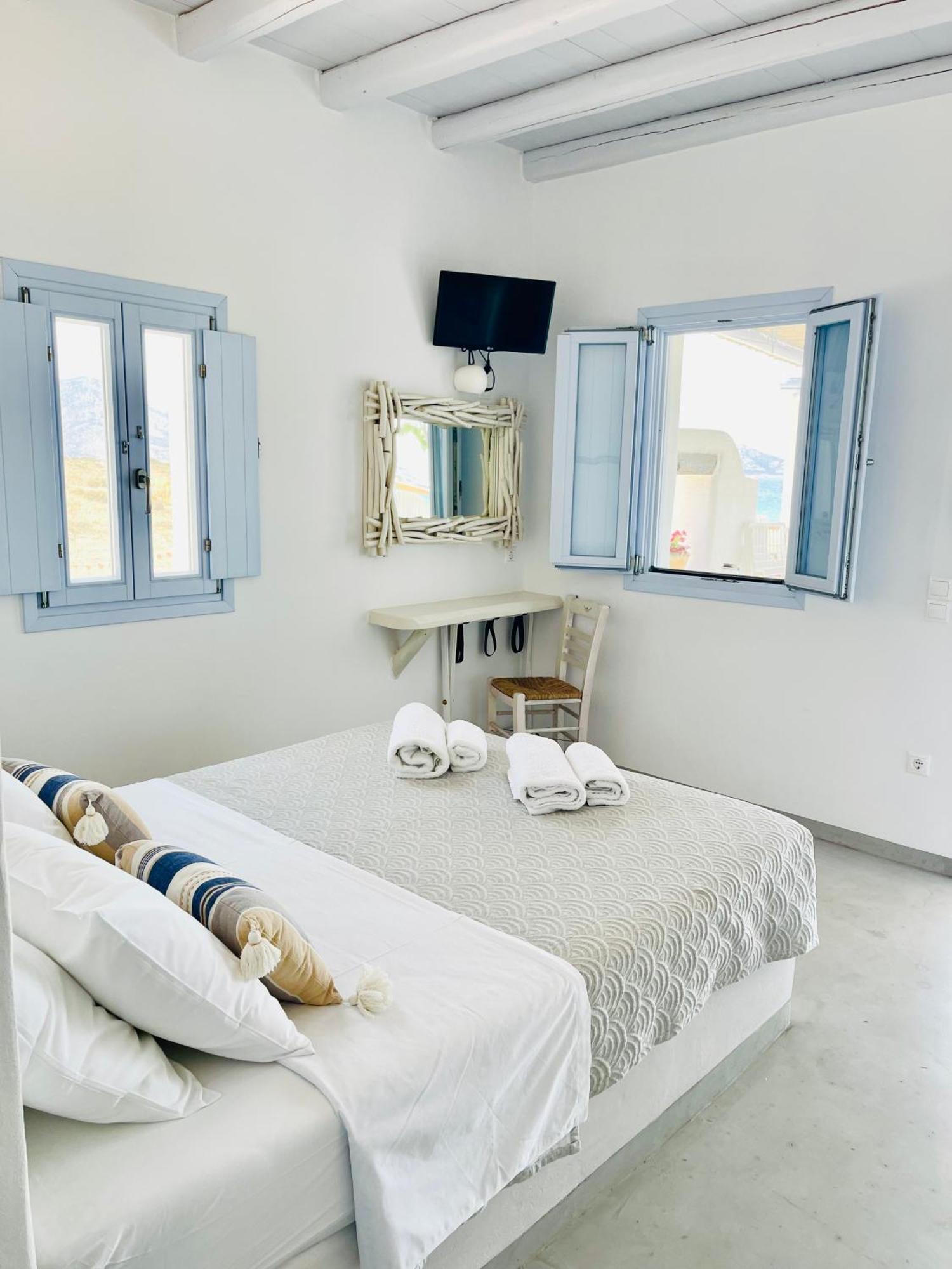 Palio Karnagio παλιό καρνάγιο Apartment